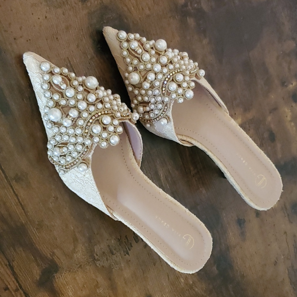 COPY - Vita Grace Valentina Pearl Embellished Kitten Heel